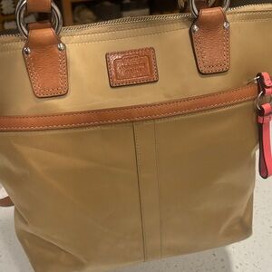 Coach Hampton weekends satin tote